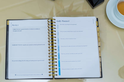 Peaceful Living Daily Planner - Black